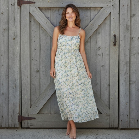 Abercrombie & Fitch Dresses & Skirts - Abercrombie & Fitch Blue And Green Floral Milkmaid Style Maxi Dress